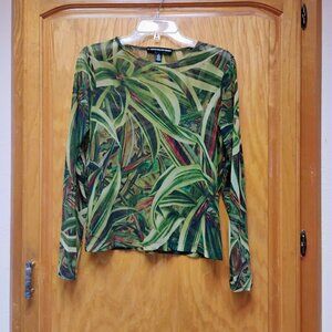 Beautiful vintage Company Ellen Tracy nylon mesh top size medium